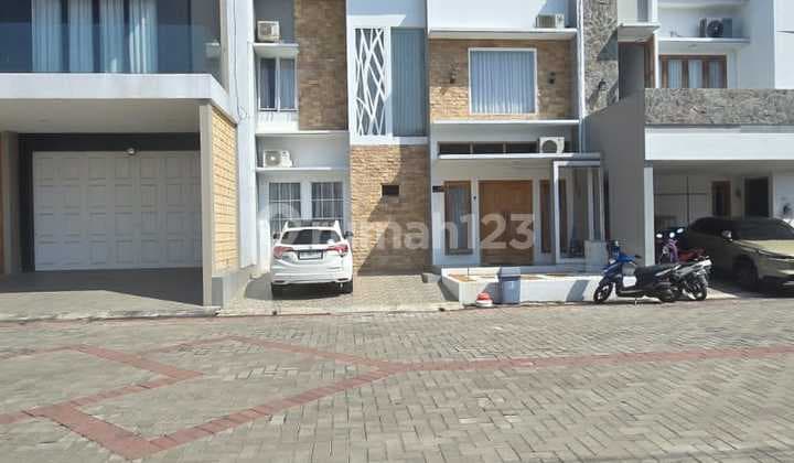 Rumah Bagus Minimalis Cluster Elite Solo Baru