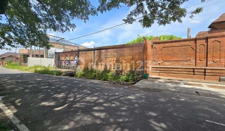 Tanah Siap Bangun di Banyuanyar Banjarsari Solo Dekat Stadion Manahan