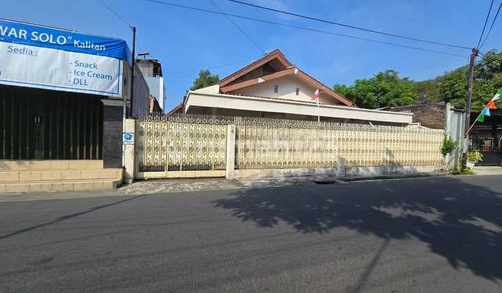 Rumah Lama Hitung Tanah di Penumping Laweyan Solo
