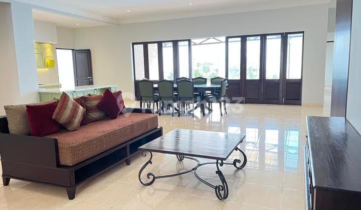 Disewakan Rumah Dikemang Jaksel Furnished