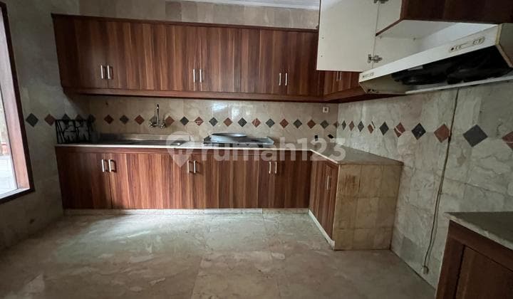 Disewakan Rumah Cocok untuk Tempat Tinggal, Kantor & Usaha di Bangka Raya Jakarta Selatan