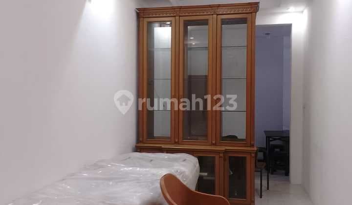 Disewakan Rumah Mungil Di Pejaten Furnished