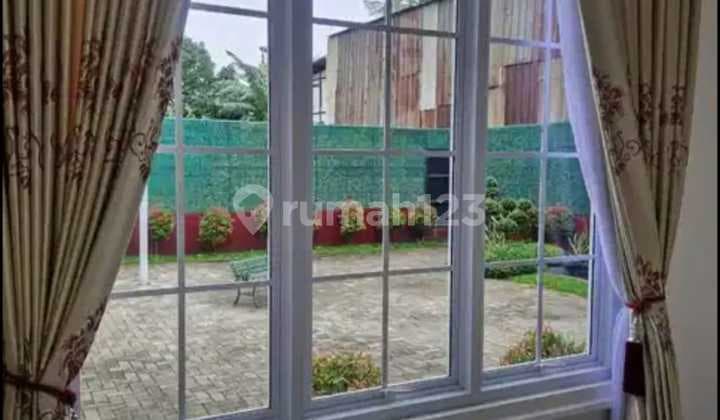 ******** Rumah Di Komplek Perumahan Modernland Furnish 2 Lantai Lt: 500 M² Lb : 700 M² (2 Lantai) Shm Siap Huni Harga : Rp 5,8 M - Nego