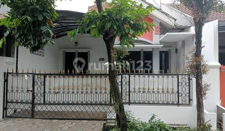 * Di Jual Rumah* Di Vila Nusa Indah 3 Cibubur ✅bebas Banjir ✅kt 2 Km 1✅5 Menit Ke Toll Cibubur ✅5 Menit Ke Living World Mall Kota Wisata Lantai Sudah Granit Pam / Listrik Token 1300 Garasi Dan Halaman Luas Tanah 72 , Luas.bangunan 36 Shm Harga : 500 Juta
