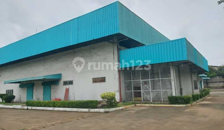 Dijual Gedung Expabrik* Kawasan Jatake Kec. Jatiuwung- TGR LT 16.100 M² Kawasan Berikat LB 7500 M² HGB listrik 450 kva akses kontener 40 ft. Harga jual 58 Miliar* nego