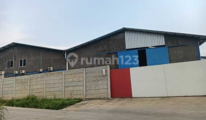 Di Jual Gudang di Tenjo Kab Bogor Jawa Barat Bangunan 2024 Luas Tanah : 3000M Luas Bangunan: 2000M Ruang Kantor 1 Kamar Mandi 2 SHM Harga 9 Milyard Nego Lokasi: Tenjo Kab.bogor Jabar