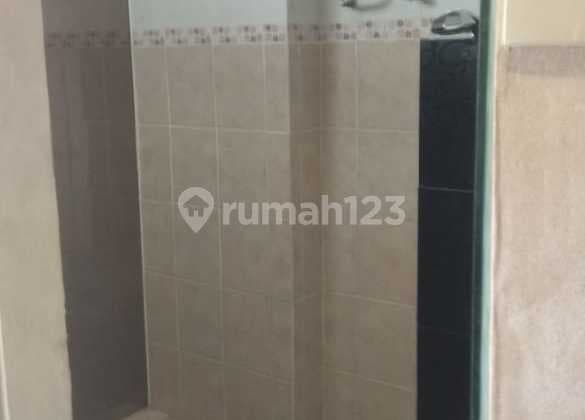 For Sale 2 BR and Studio Apartments @ Greenbay/Baywalk, Pluit, North Jakarta. Tower B 27th Floor, Area 36m² (2br) and 30m² (studio): connecting. 2 Bedrooms. 2 Bathrooms. PPJB Certificate. Price 550 million. Note: fully furnished.