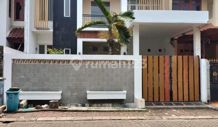 Dijual Rumah Siap Huni, Bebas Banjir di Raffle Hills
