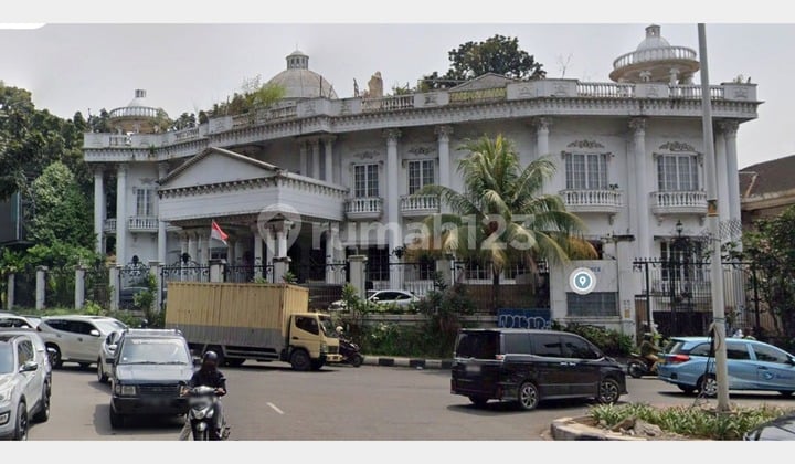 Ruang Usaha Disewa Dilokasi Prime, Luas Mulai Dari :75 M2, bisa di Extend (Lihat Layout), Jl Metro Pondok Indah , Jaksel