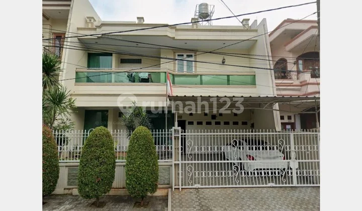 Rumah Lux Dijual, Kualitas Bahan Bagus (Lihat Video),Lt 252M2, LB: 450M, SHM , Timur, Lokasi Citra Garden 2, Jakarta Barat