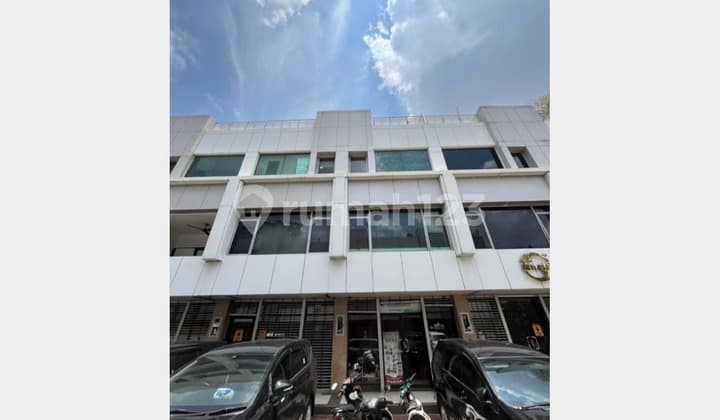 Ruko di Jual, LT 68(4,5X15), lb: 178M2, SHM 3,5 LT, Lokasi Strategis, Aries Niaga, Meruya Utara, Jakbar