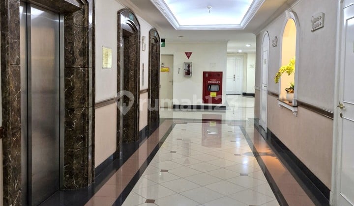 Dijual Murah Apt Permata Hijau, LB: 141, 3+1Kt,2+1Km, Interior Lux, Jakarta Selatan (Gal)