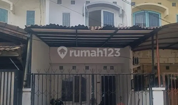 rumah diual, LT:60(4 x16),LB:100, 2,5lt, SHM, selatan, Daan Mogot Baru, Jakarta Barat (HOS)