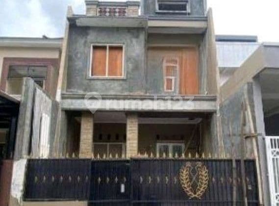 Rumah Metland Puri 3 Lt Dijual Cepat,.strategis ********