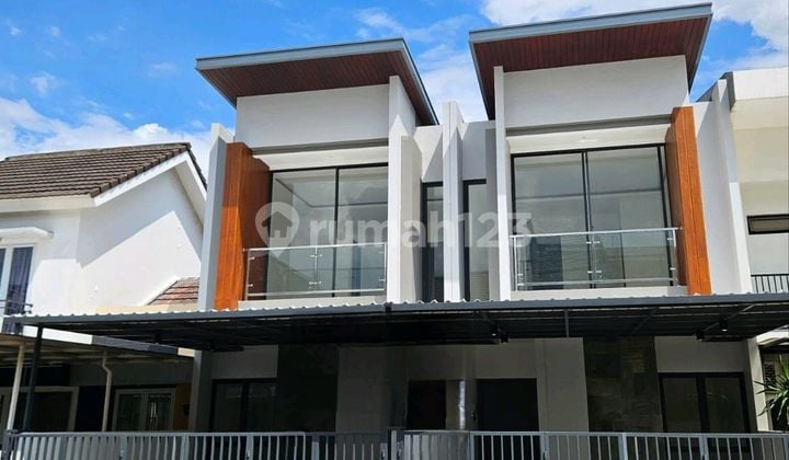New 2-Story House in Metland Free Canopy and Kitchen Set Metland Puri Cluster Clematis Promising Investment Competitive Price