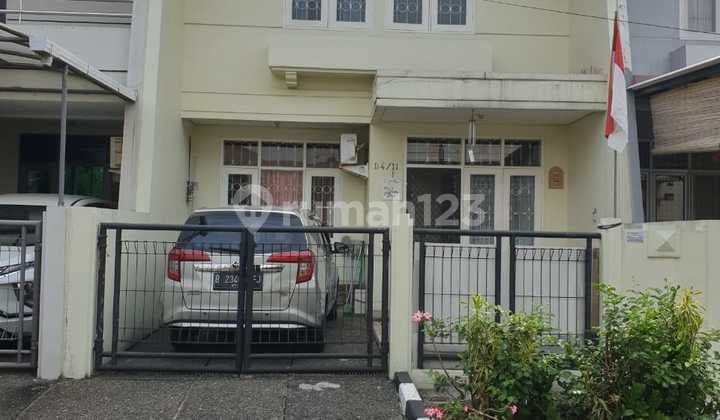 Rumah 2 Lantai di Griya Permata,Dekat Metland, Cipondoh, Tangerang
