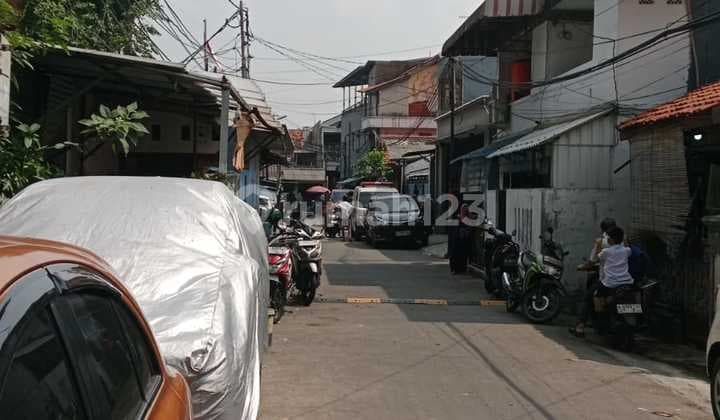 Dijual Kos Kosan Dekat Stasiun Matraman. Jalan Permata, Bidaracina, Jatinegara. Jakarta Timur