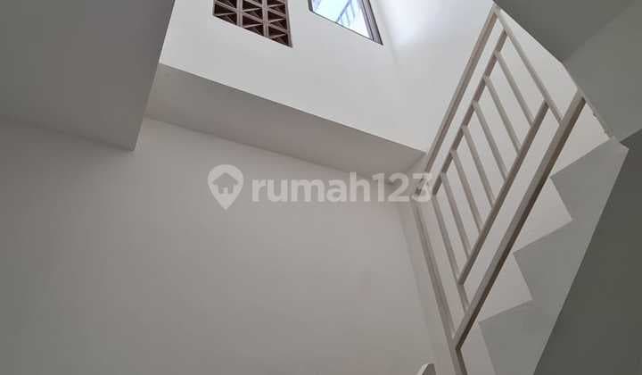 Dijual Rumah 3 Lantai di Jakarta, Murah Dan Unit Terbatas