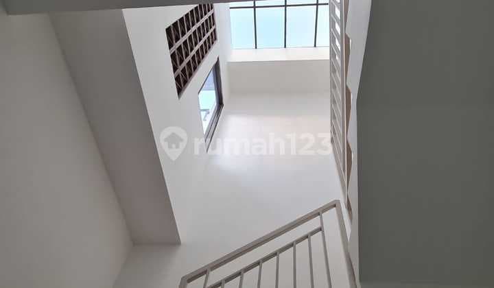 Dijual Rumah 3 Lantai di Jakarta, Murah Dan Unit Terbatas