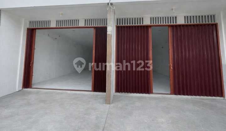 2 Unit Ruko Strategis Dekat Central Park, Jakarta Barat