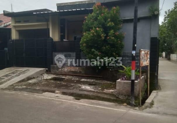 Rumah Baru Renov Huk di Penggilingan, Kramat Jati