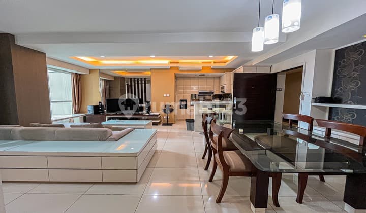 Modern Apartment Gandaria Heights 2 Bedroom