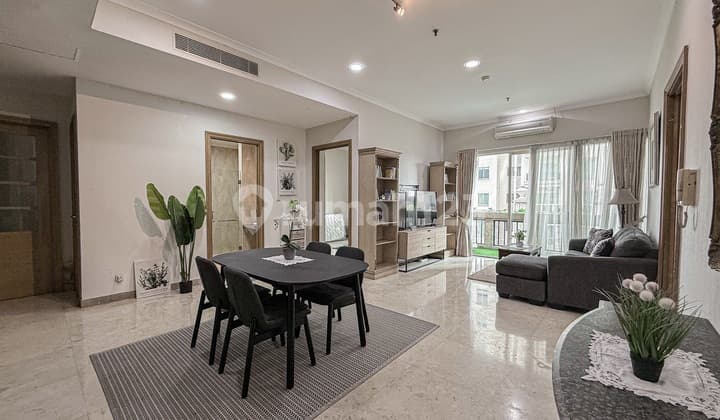 Apartemen Senayan Residence 2 Kamar Tidur Dengan Lift Pribadi