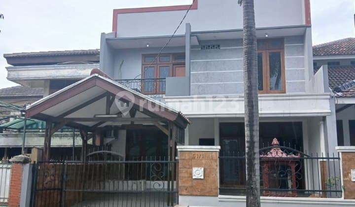 Dijual Segera Rumah Dalam Perumahan Besar di Jatiwaringin, Pondok Gede, Bekasi