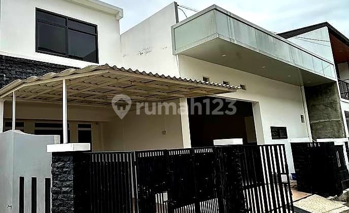 Cheap for Sale 2-Story Hook House Well-Maintained Near Jorr Toll Pdk Kopi