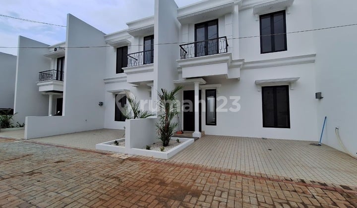 Dijual Rumah Baru Murah Dlm Cluster 2 LT di Jl Ratna Jatibening