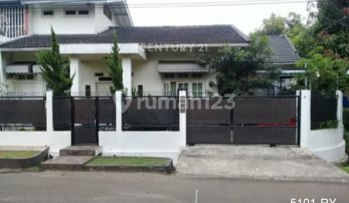 For Sale Strategic House Near Pd Ranji Station in Bintaro Sector 2