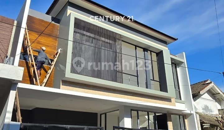 Dijual Rumah Baru Modern Tropical di Sektor 9 Bintaro Jaya