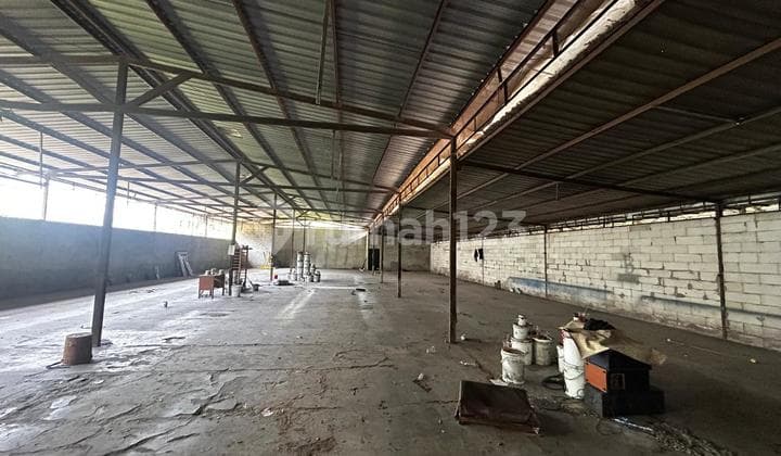 For Rent: Land & Warehouse, Kampung Melayu Main Road, Tangerang
