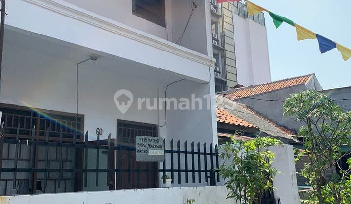 Dijual Rumah Kos Full Terisi di Kebon Jahe Jakarta Pusat