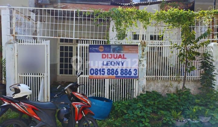 Dijual Rumah Tua Hitung Tanah di Muara Karang Jakarta Utara