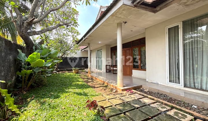 Affordable Land Calculation House in Kemang - Jeruk Purut for Business