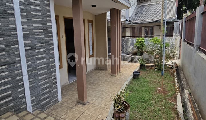 Rumah Dijual Cocok Untuk Kos2an Area Gandaria