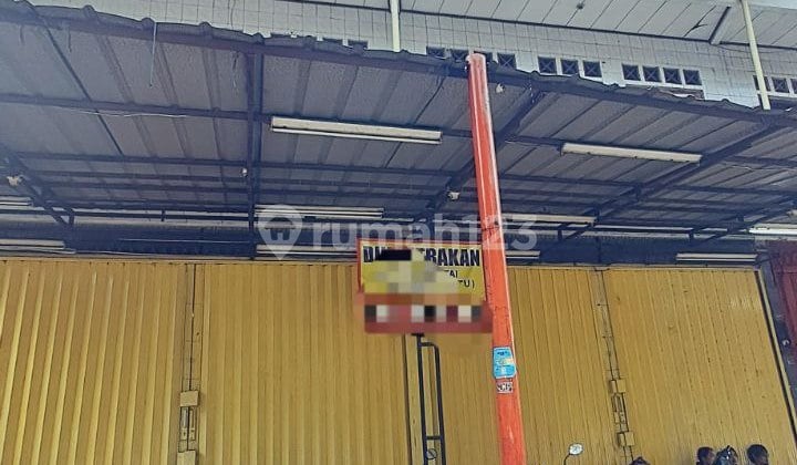 Disewakan Ruko Gandeng Lokasi Duren Sawit ( Mem)