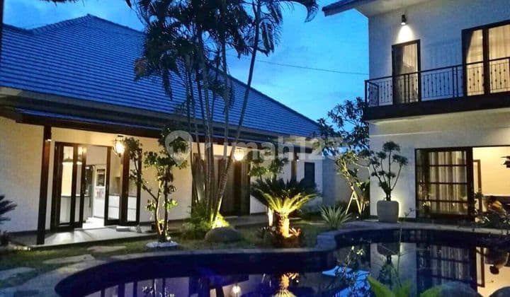 Dijual Villa Mewah Dekat Pantai Berawa Canggu Ayu