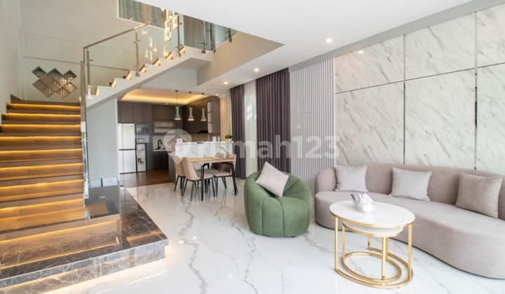 Disewakan Villa Mewah 6 Kamar Furnish Dekat Pantai Pandawa 15mi