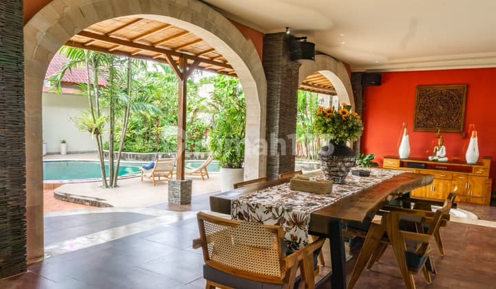 Dijual Villa Mewah Dan Luas Private Pool Di Kaba Kaba Ic