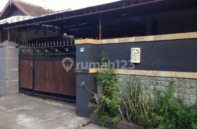 Dijual Rumah 4 Kamar Dalam Komplek Perumahan Di Ubung Kaja Tomm