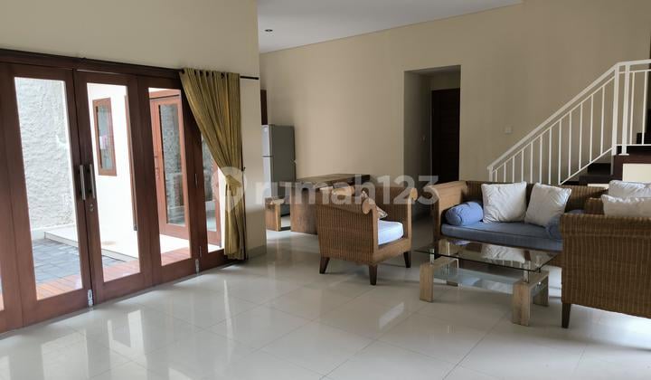 Disewakan Rumah Hadap Barat Dekat Pantai Sanur Ri