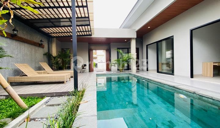 For Rent 2 Furnished Villa Units Near Sanur Beach Iw