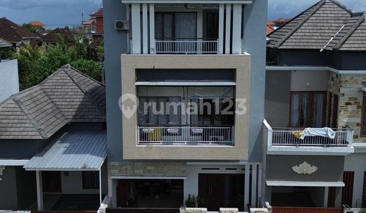 Ready-to-Occupy 3-Story House with Rice Field View in Kesiman Pk