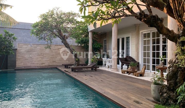 For Sale Luxury And Spacious Villa At Kerobokan Alo
