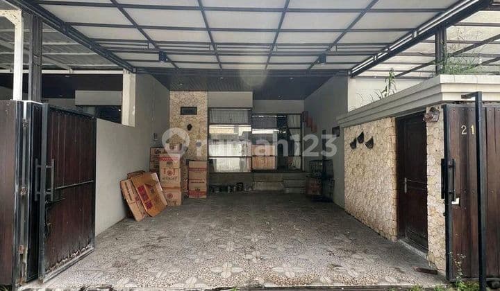 Disewakan Rumah 4 Kamar Di Jl Tukad Badung Renon Cc