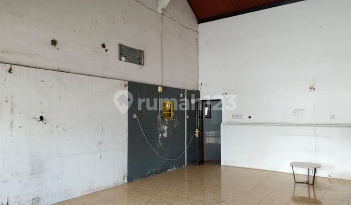 Large Warehouse 11 Are in Teuku Umar Denpasar