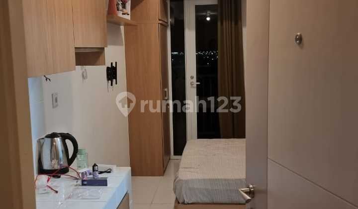 Disewakan Studio Apartemen Tokyo Riverside Full Furnished Bagus