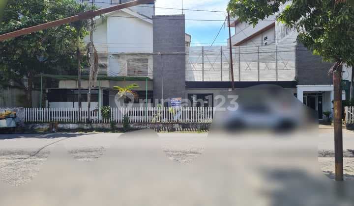 Rumah di Kawasan Strategis Palembang Commercial Growing Street